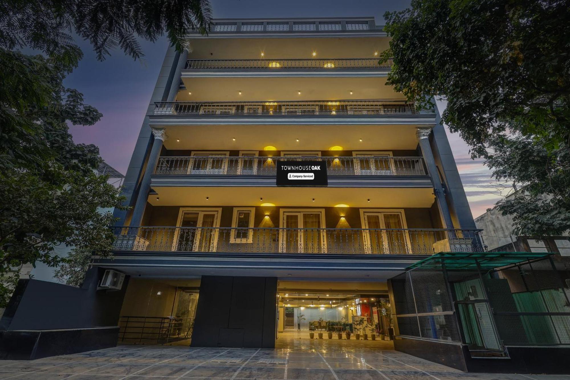 מלון גורגאון Super Townhouse Oak Udyog Vihar מראה חיצוני תמונה