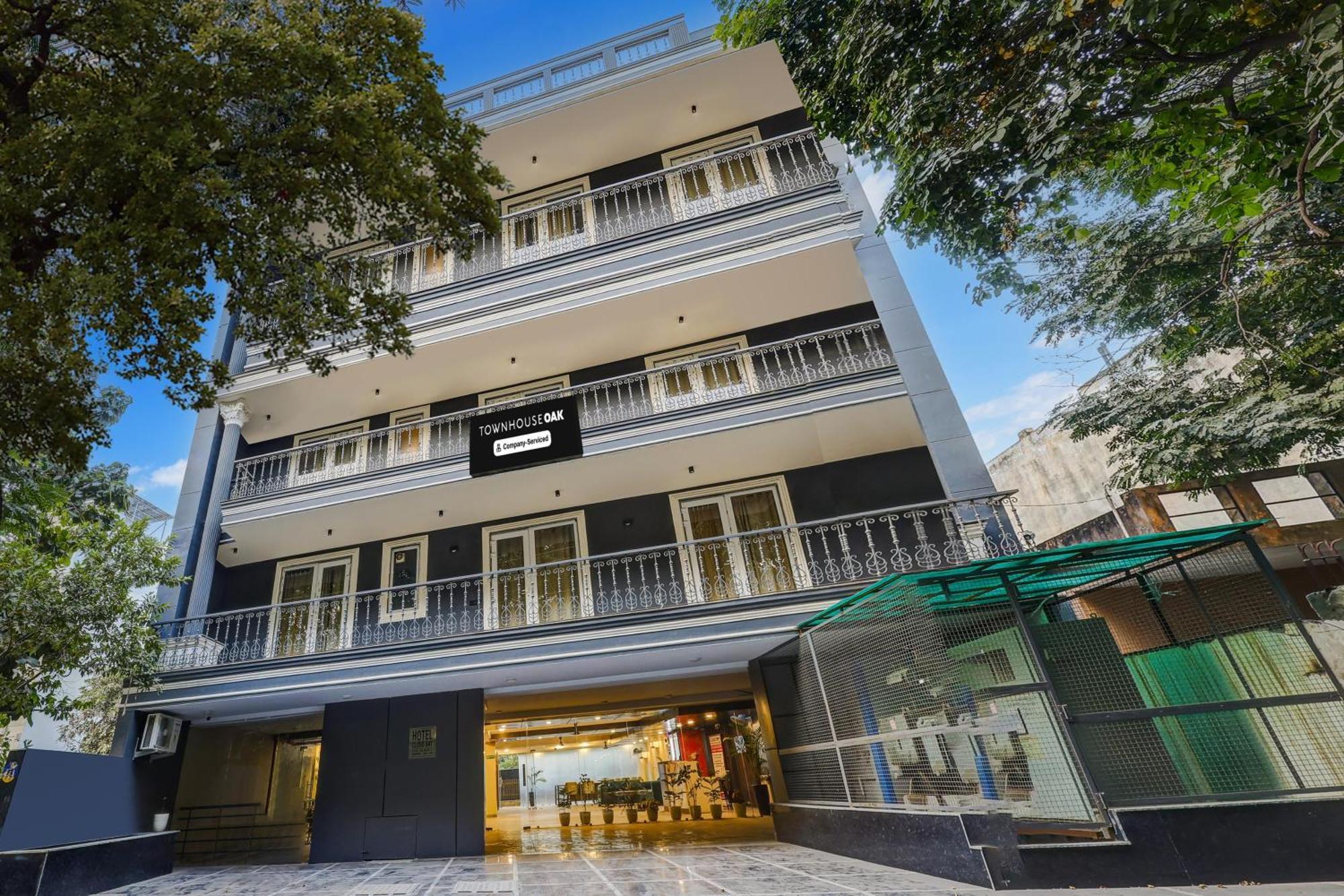 מלון גורגאון Super Townhouse Oak Udyog Vihar מראה חיצוני תמונה