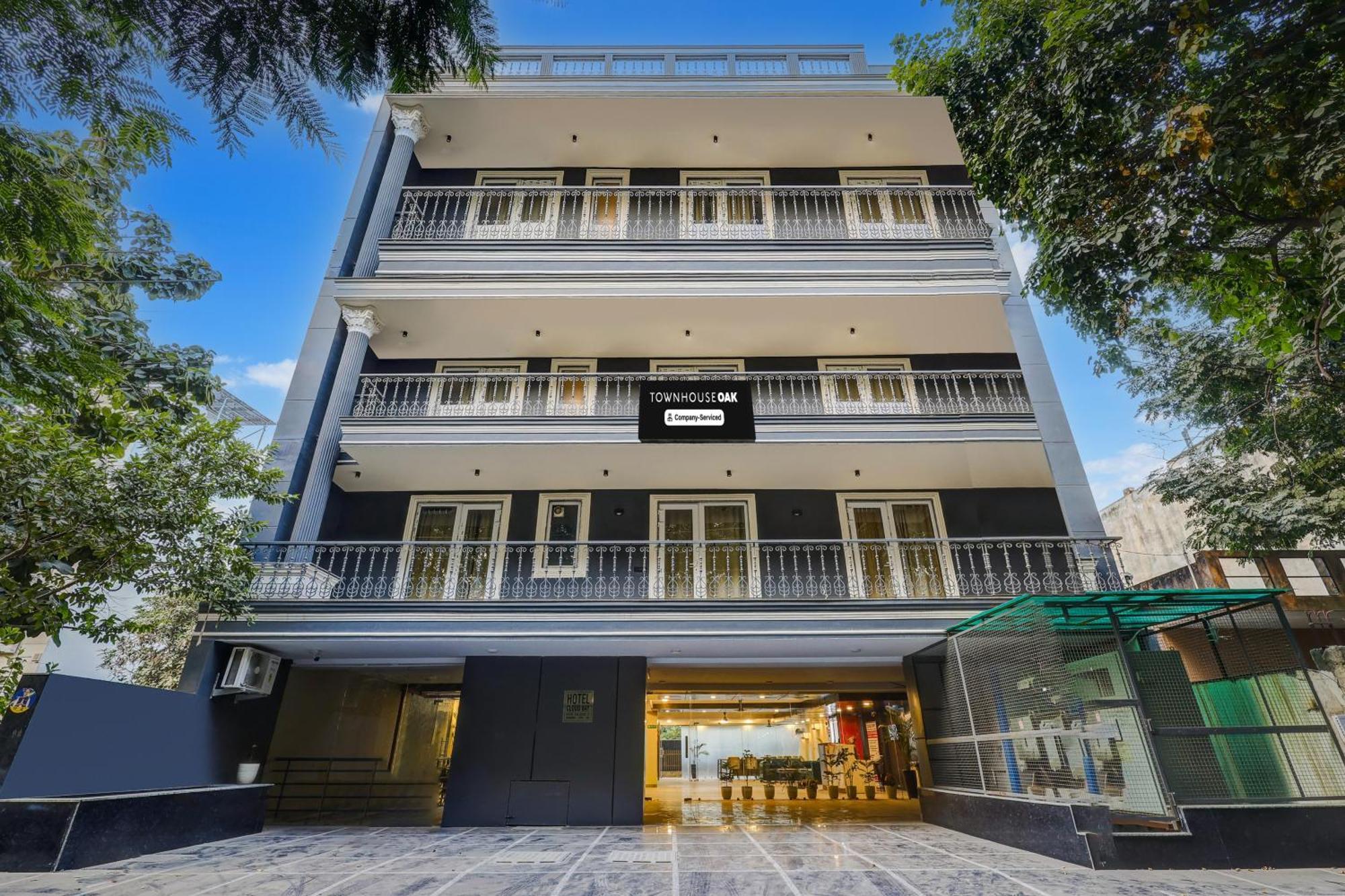 מלון גורגאון Super Townhouse Oak Udyog Vihar מראה חיצוני תמונה