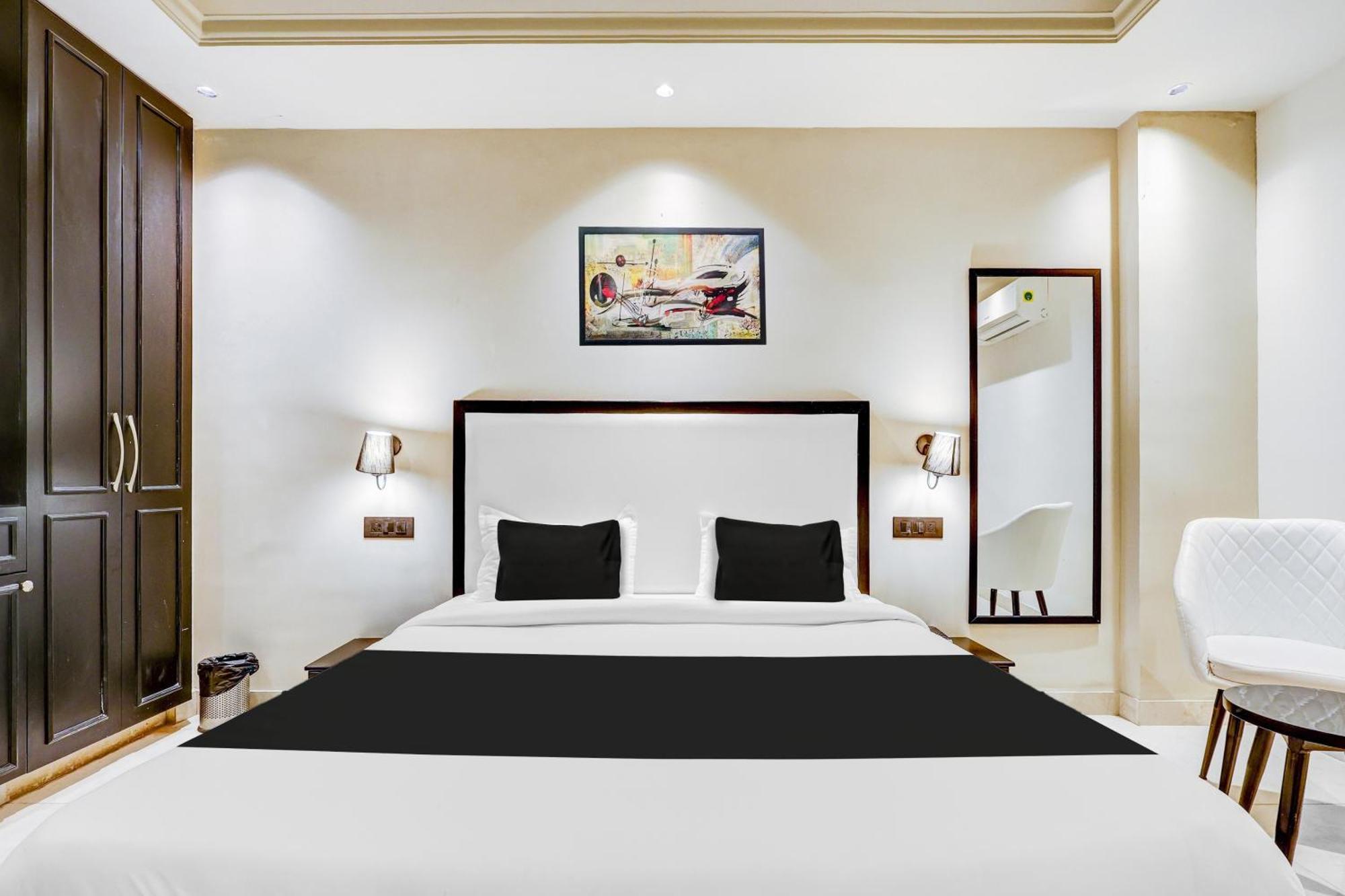 מלון גורגאון Super Townhouse Oak Udyog Vihar מראה חיצוני תמונה